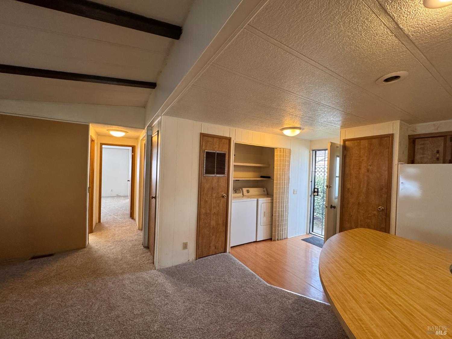 97 Glenoak Court