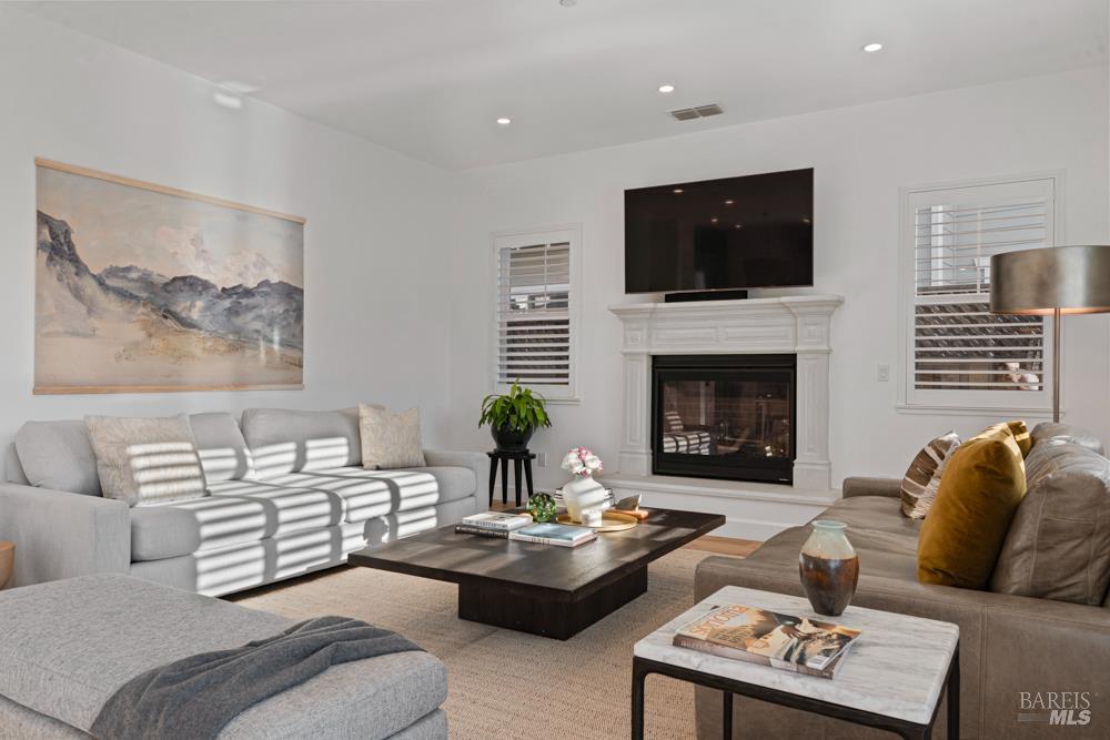 280 Pacific Heights Drive