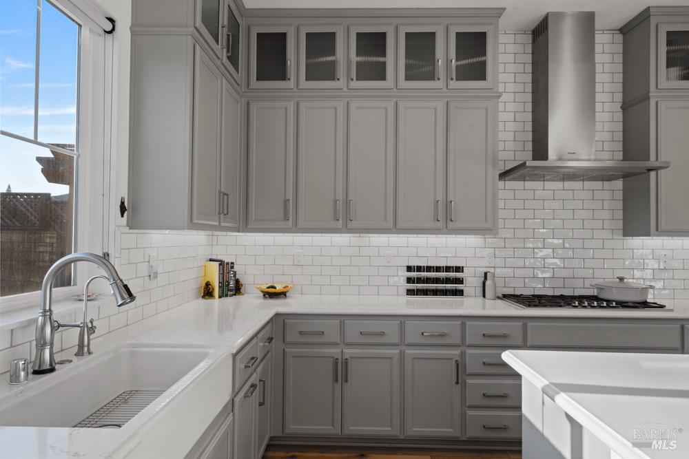 280 Pacific Heights Drive