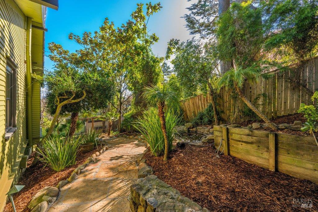 146 Morning Sun Avenue