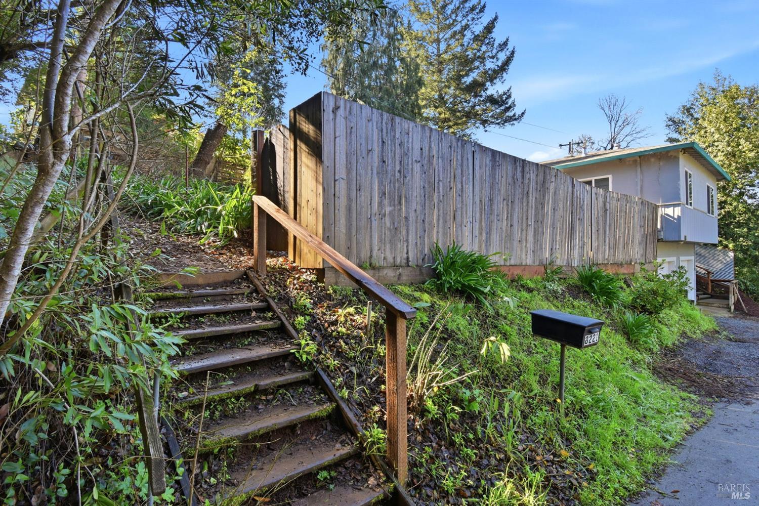 8221 Spring Drive