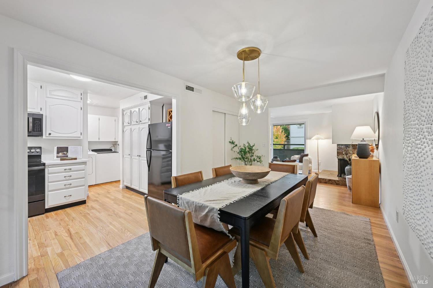 405 Sylvia Way