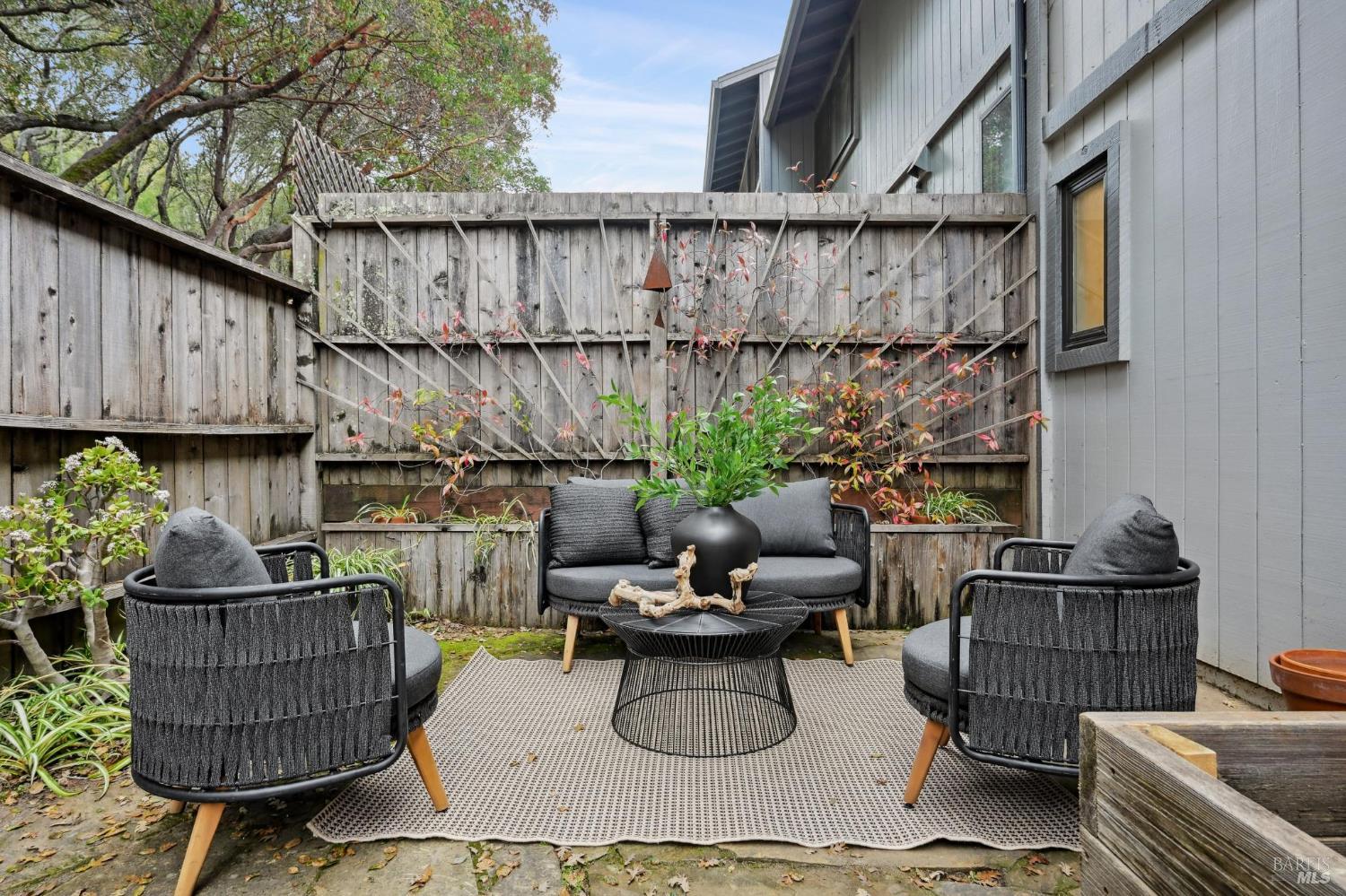 405 Sylvia Way