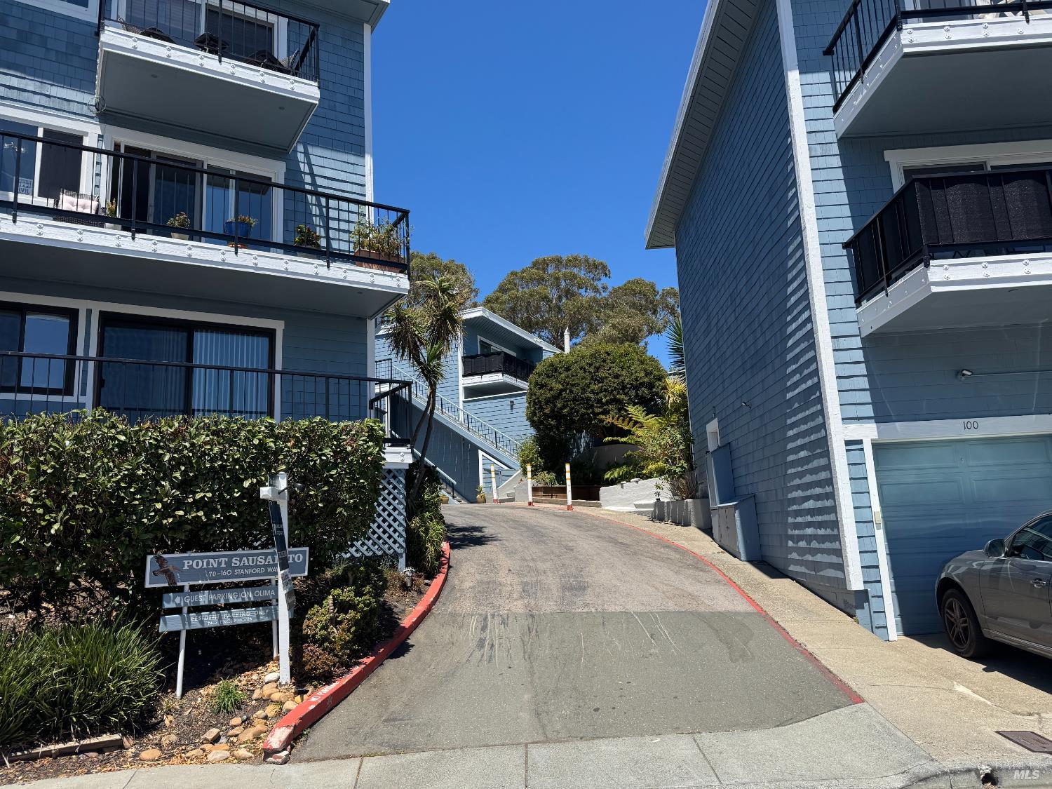 116 Stanford Way