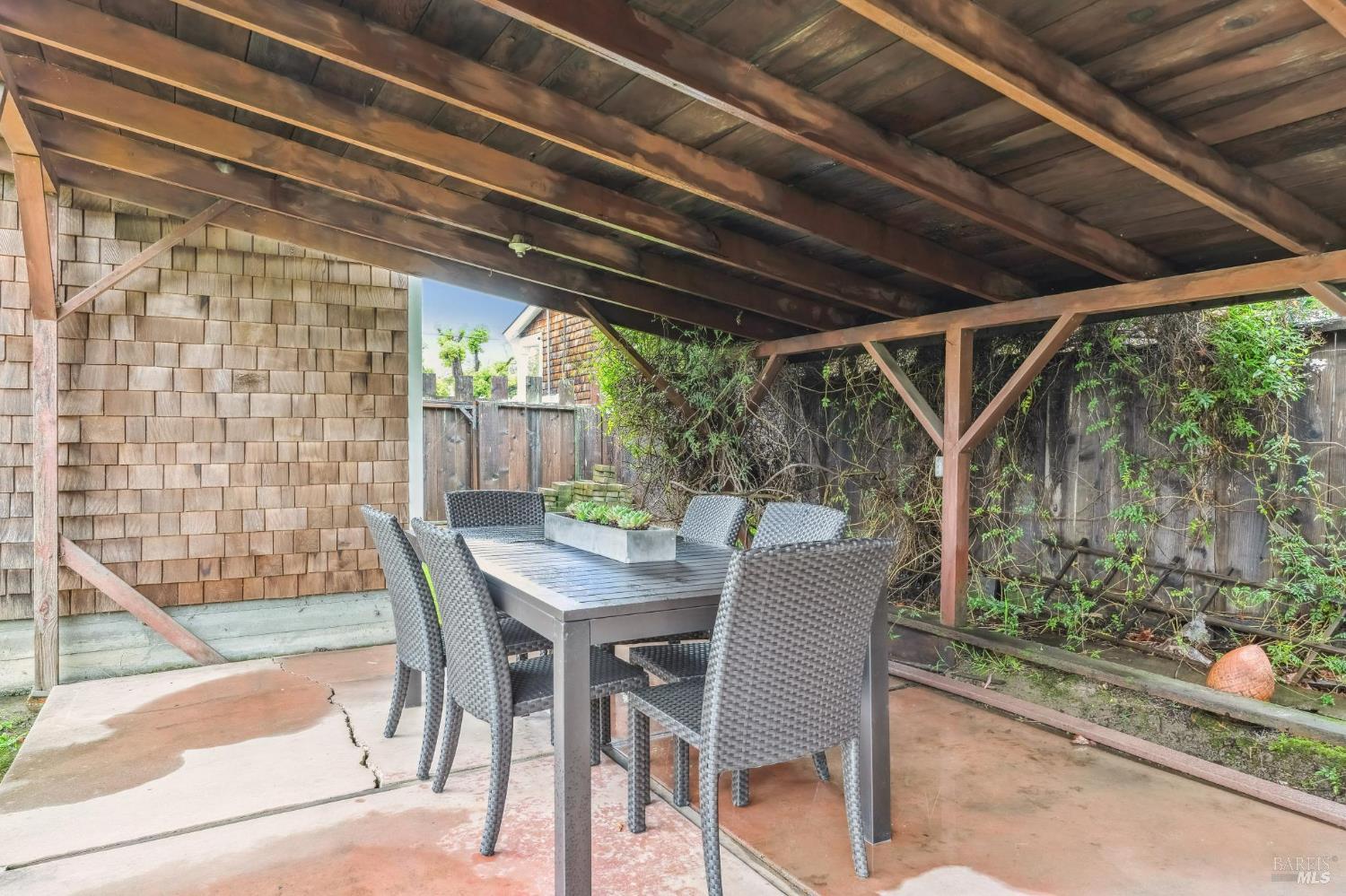 1128 Elm Drive