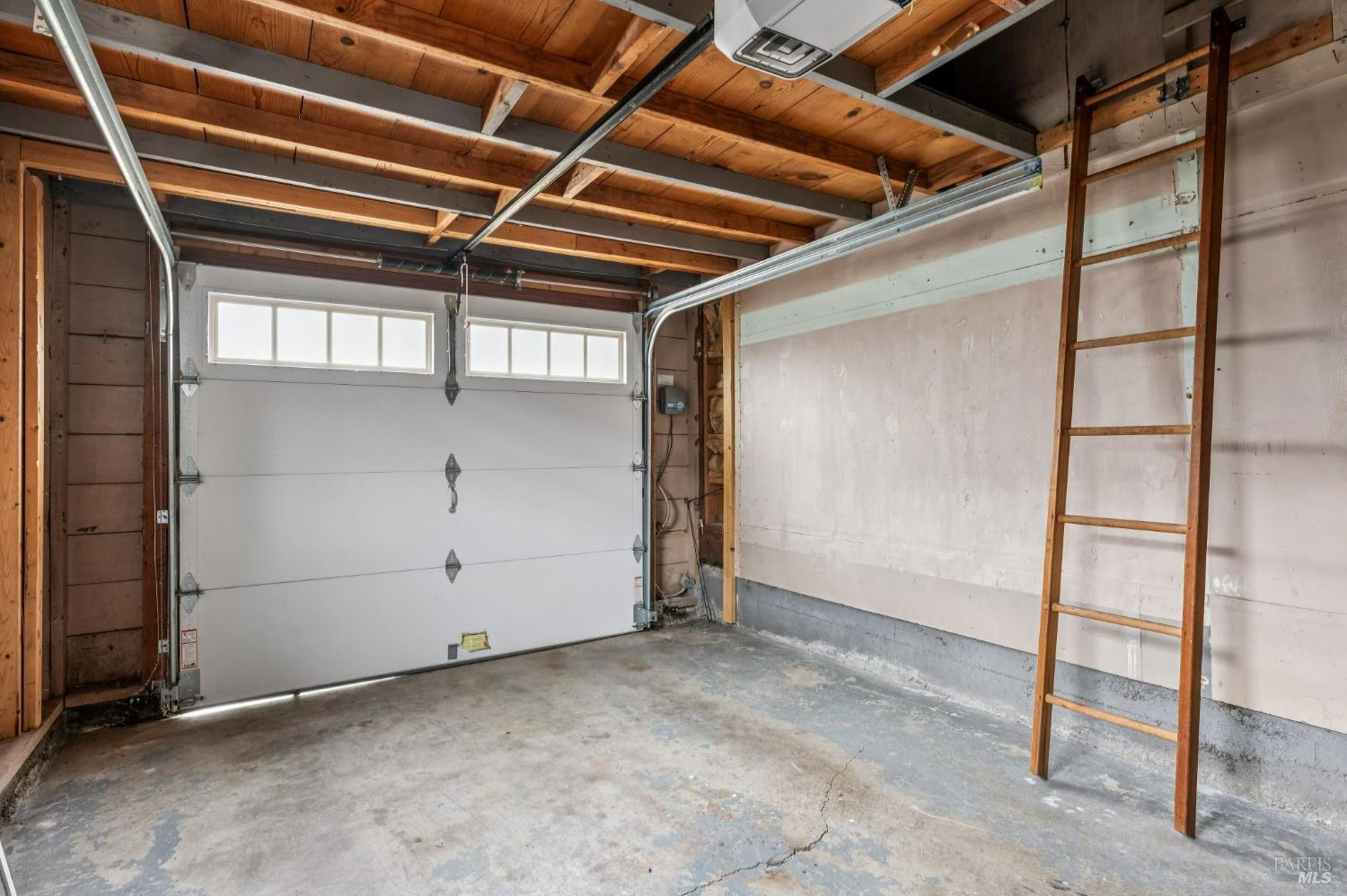 1128 Elm Drive