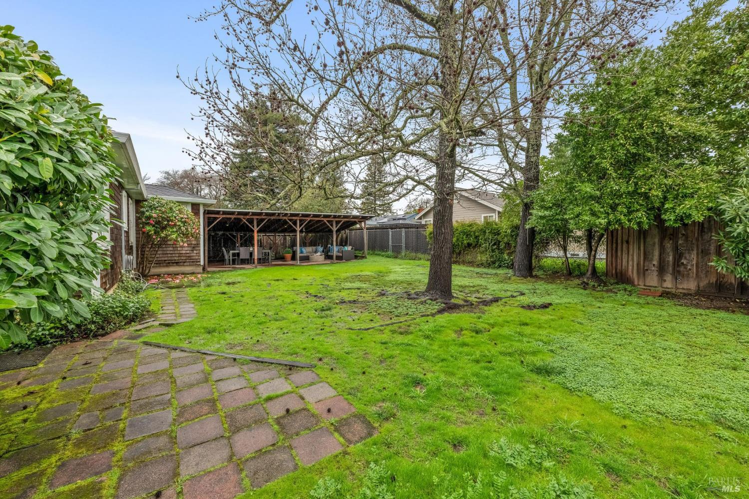 1128 Elm Drive