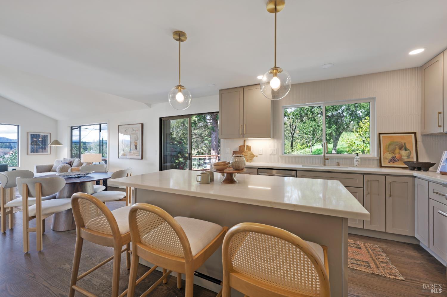 531 Jachetta Court