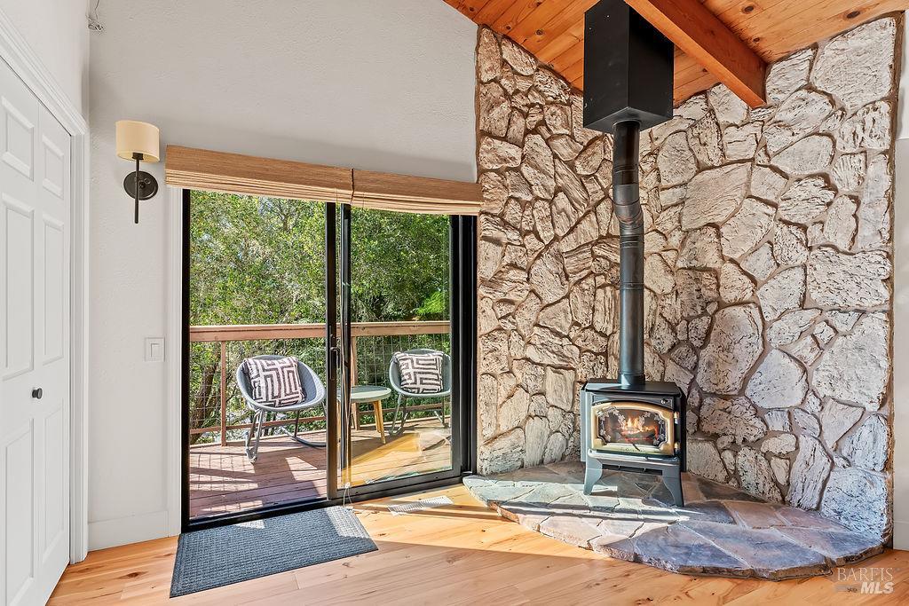 913 Valley View Drive