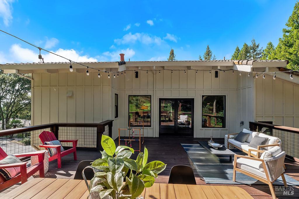 913 Valley View Drive