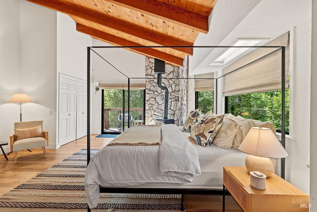 913 Valley View Drive