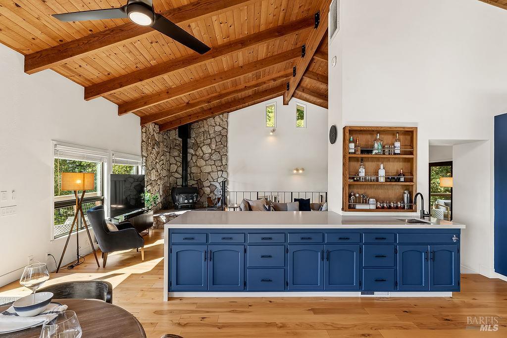 913 Valley View Drive