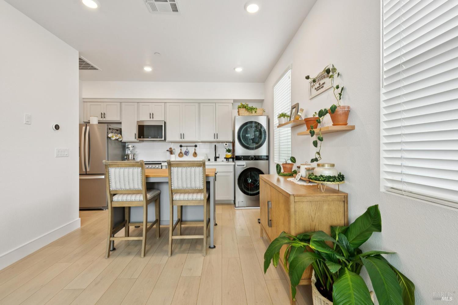 2223 Versaro Drive