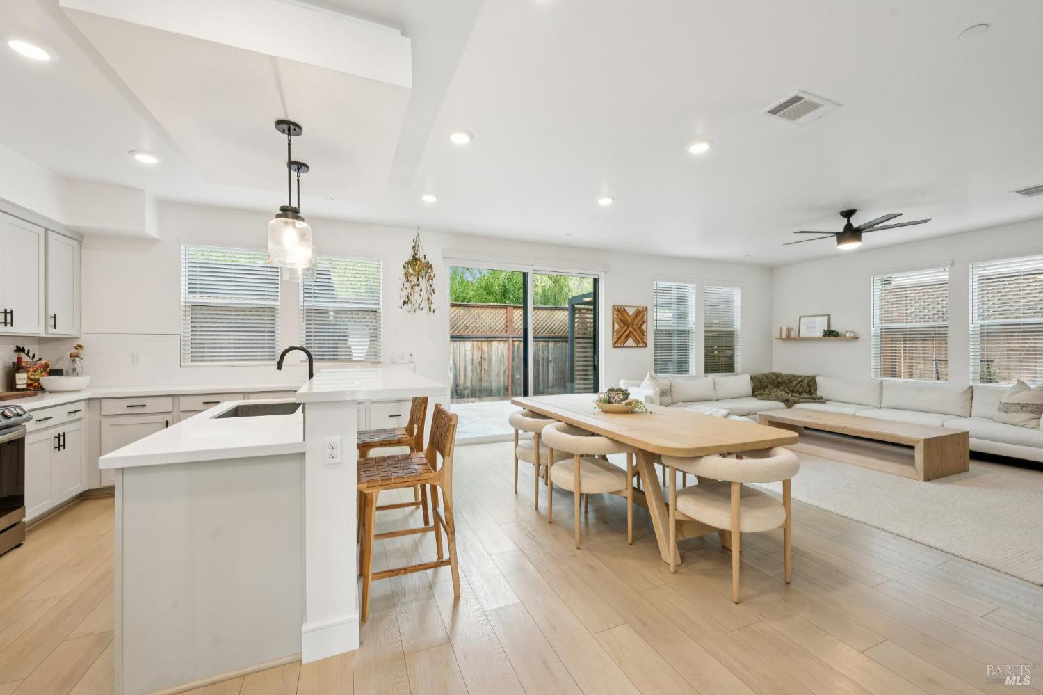 2223 Versaro Drive