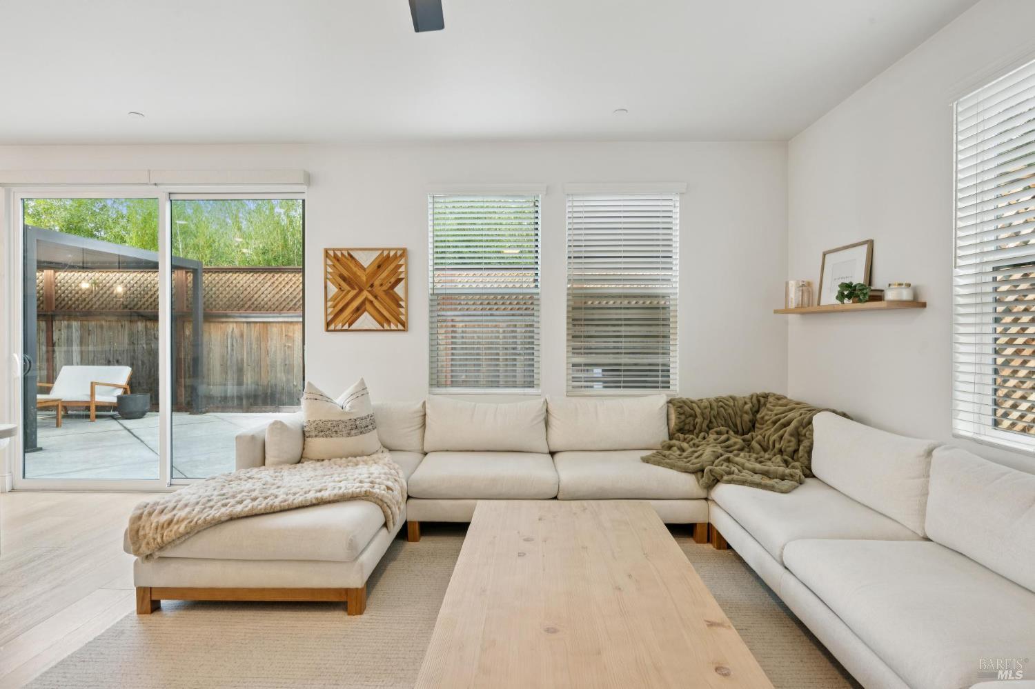 2223 Versaro Drive
