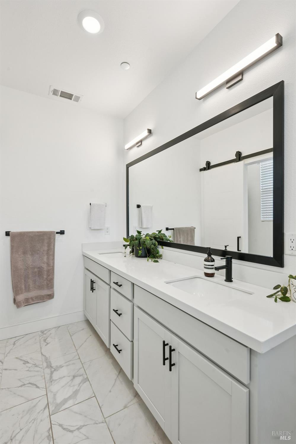 2223 Versaro Drive