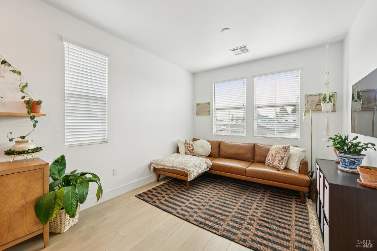 2223 Versaro Drive