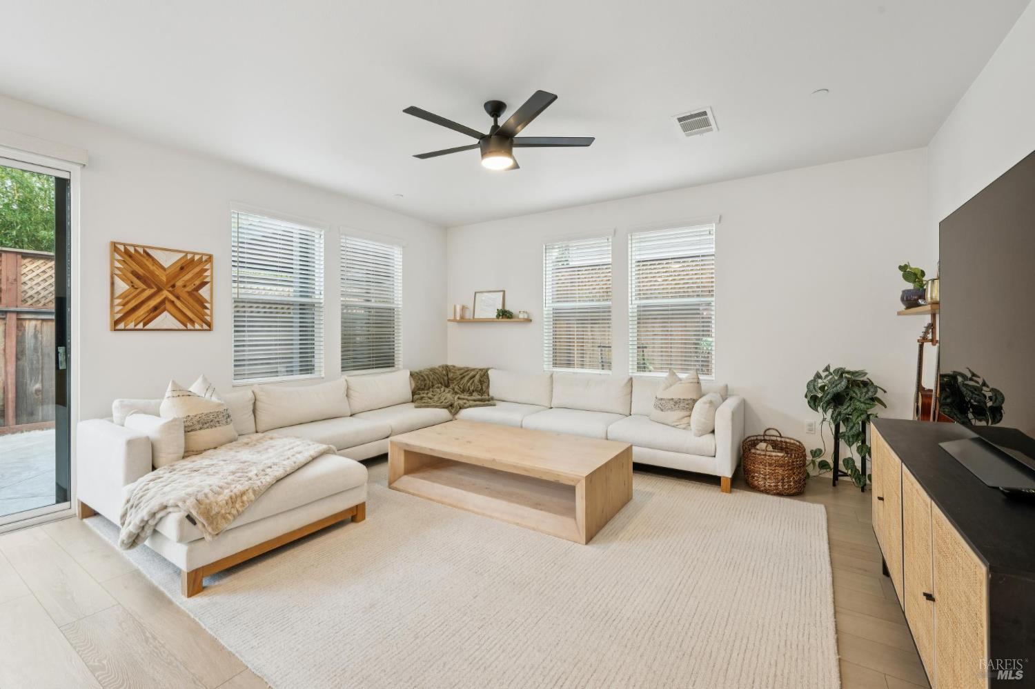 2223 Versaro Drive