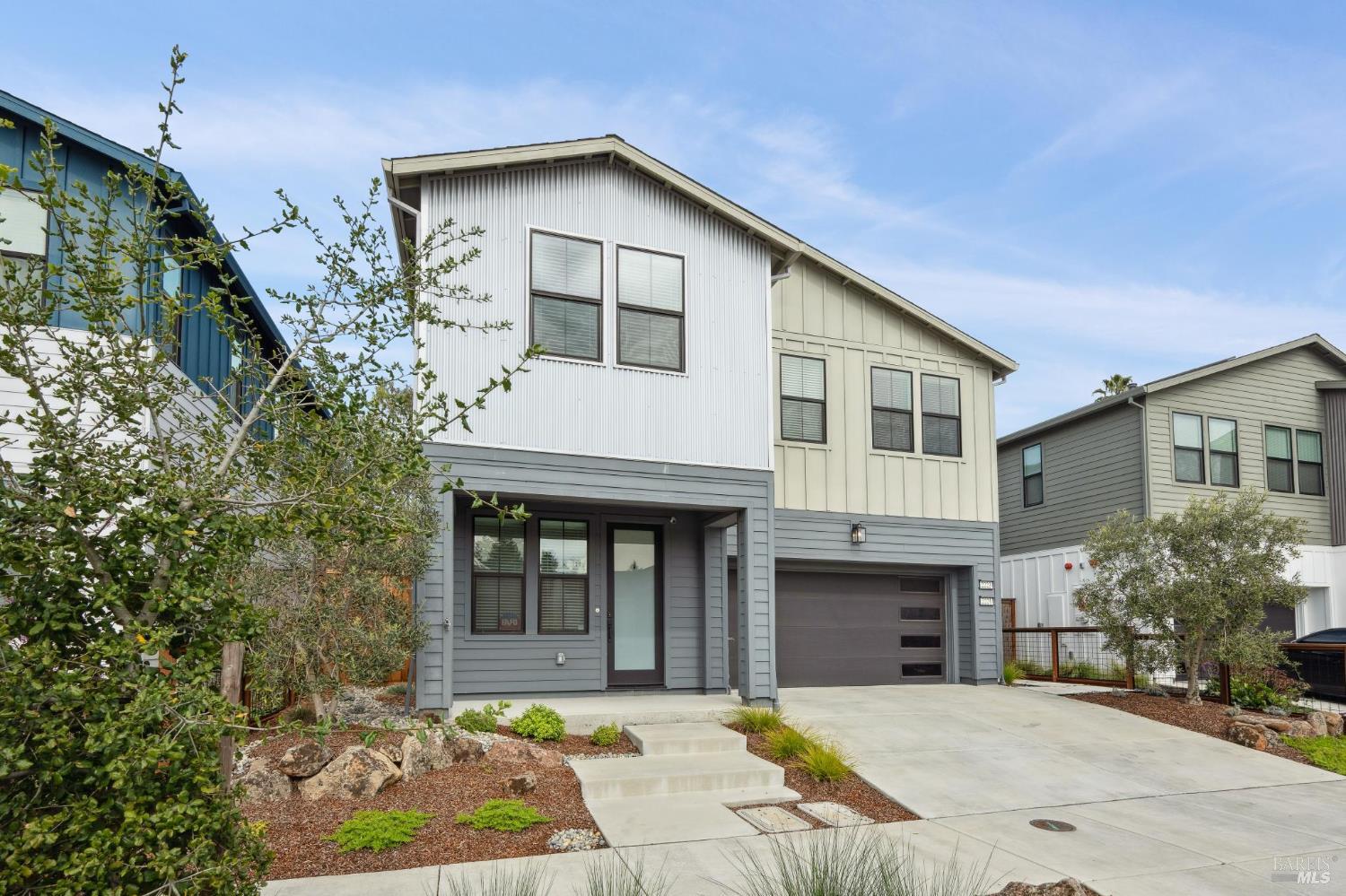 2223 Versaro Drive