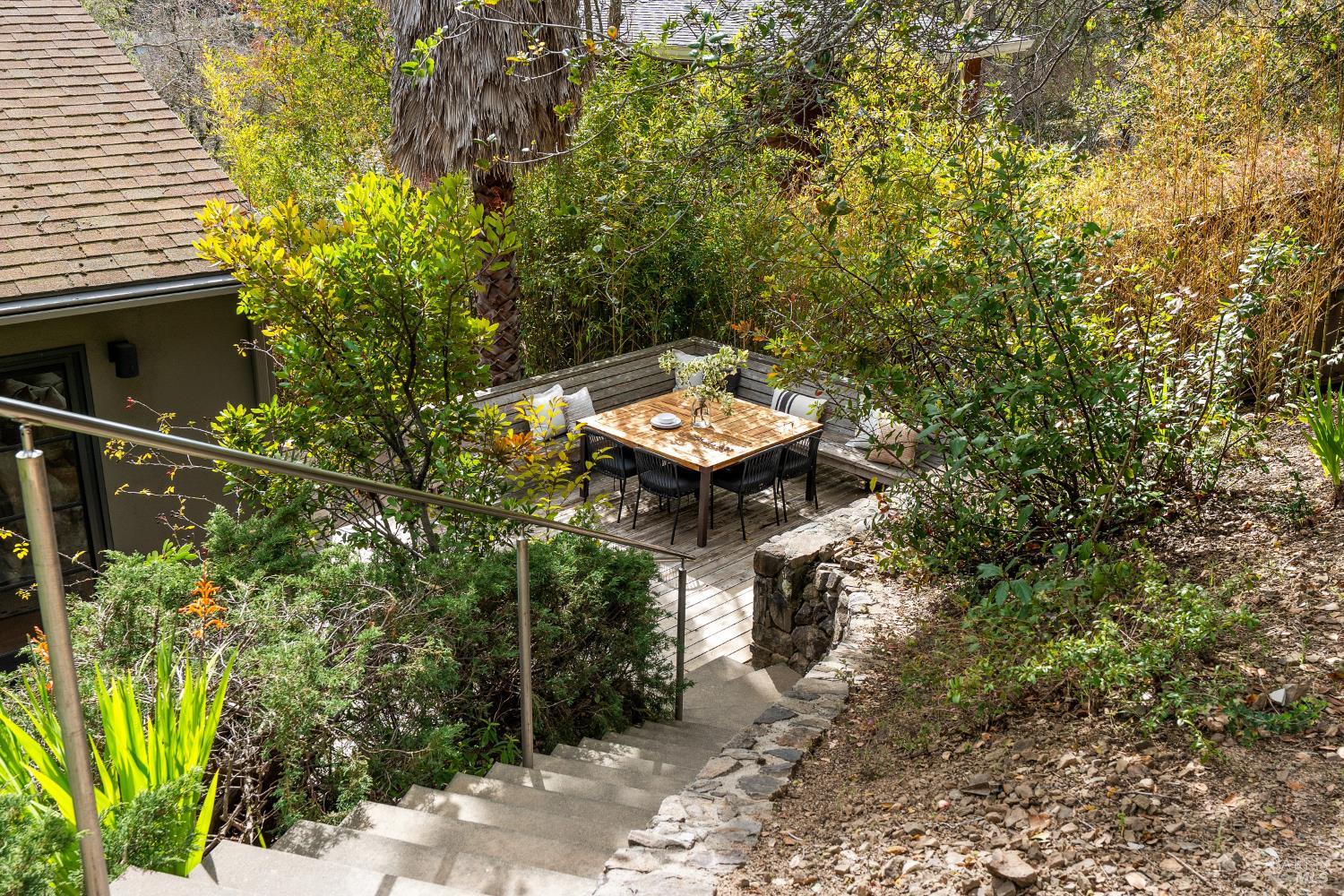123 Almenar Drive
