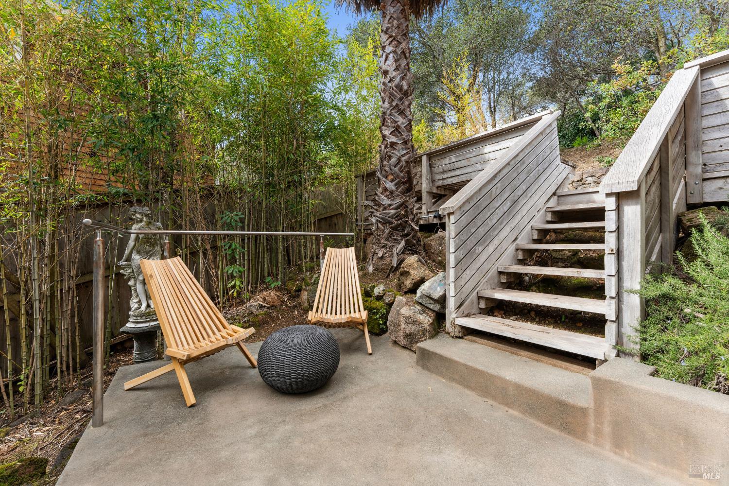 123 Almenar Drive