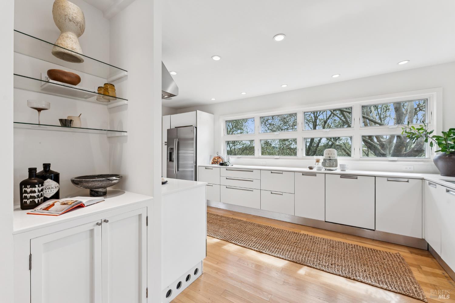 123 Almenar Drive