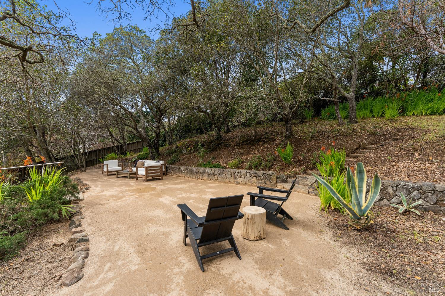 123 Almenar Drive