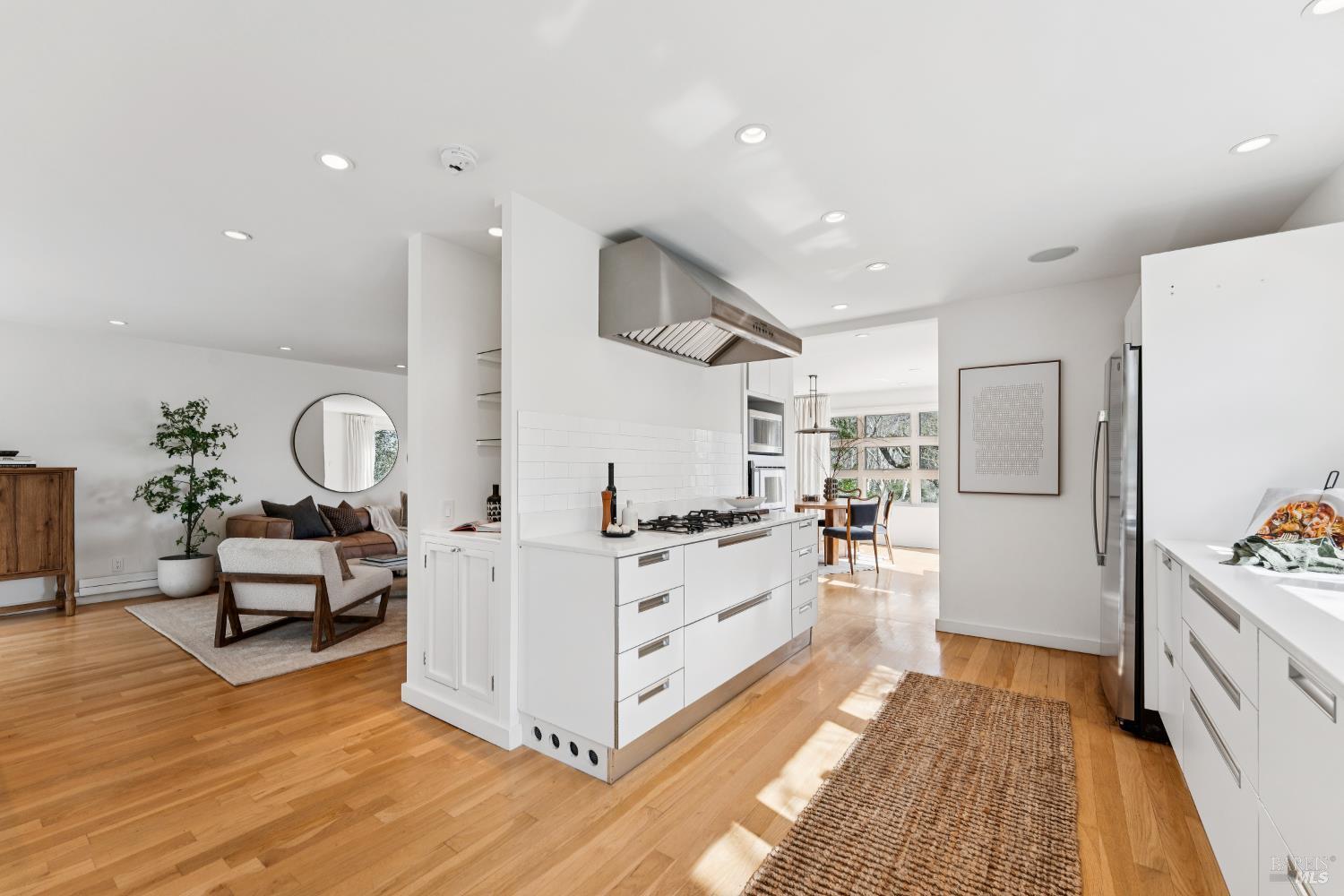 123 Almenar Drive