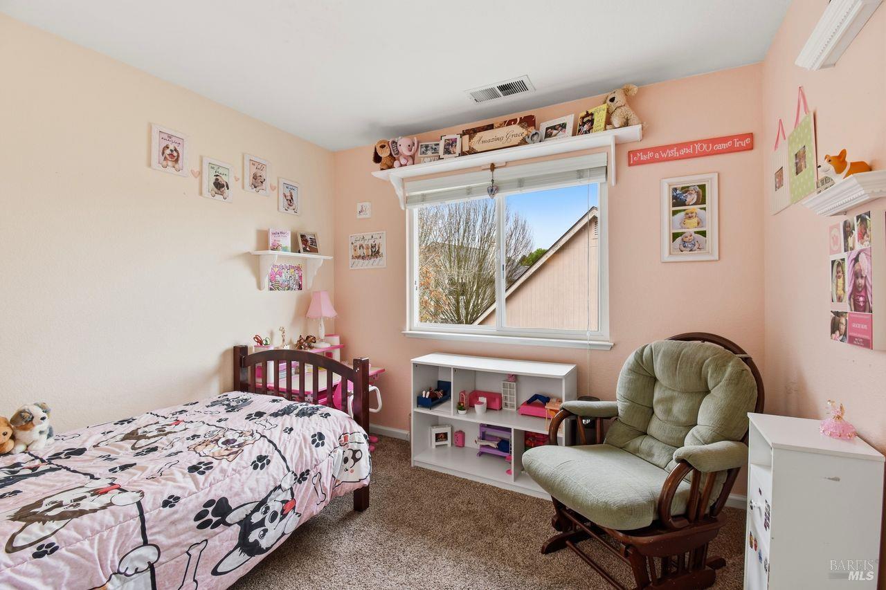 2174 Longhorn Circle