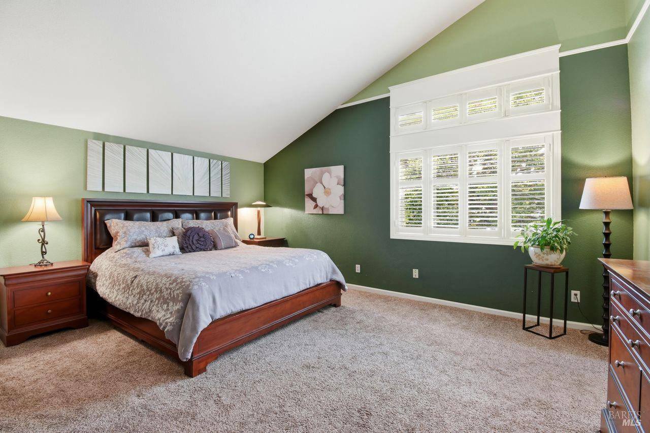 2174 Longhorn Circle