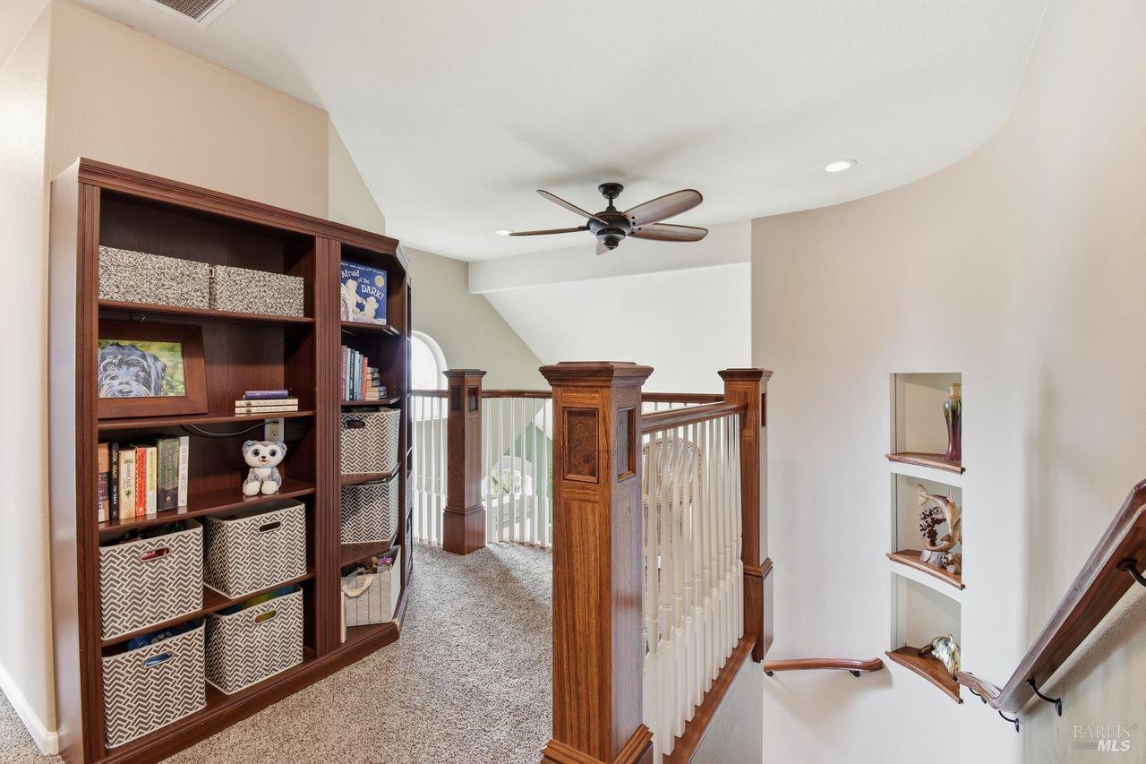 2174 Longhorn Circle