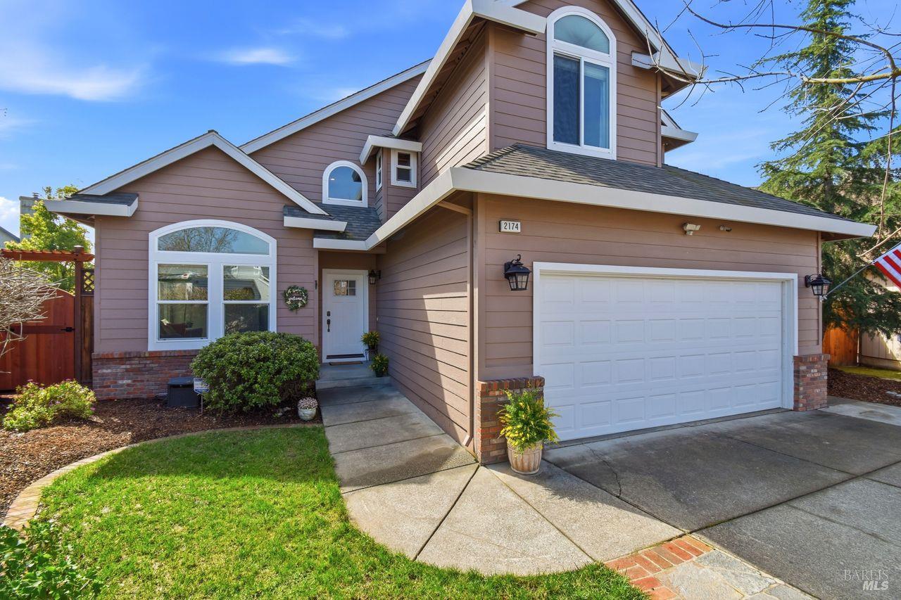 2174 Longhorn Circle