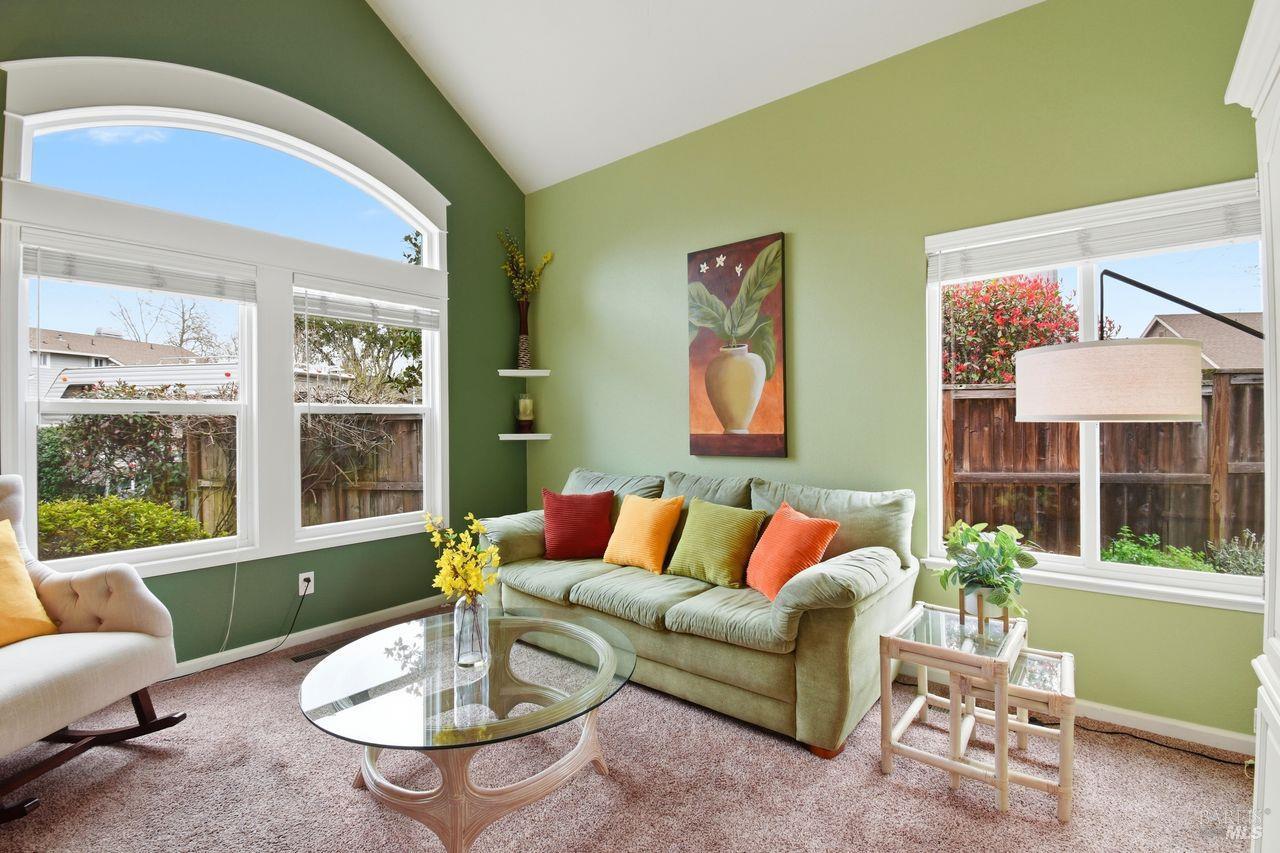 2174 Longhorn Circle