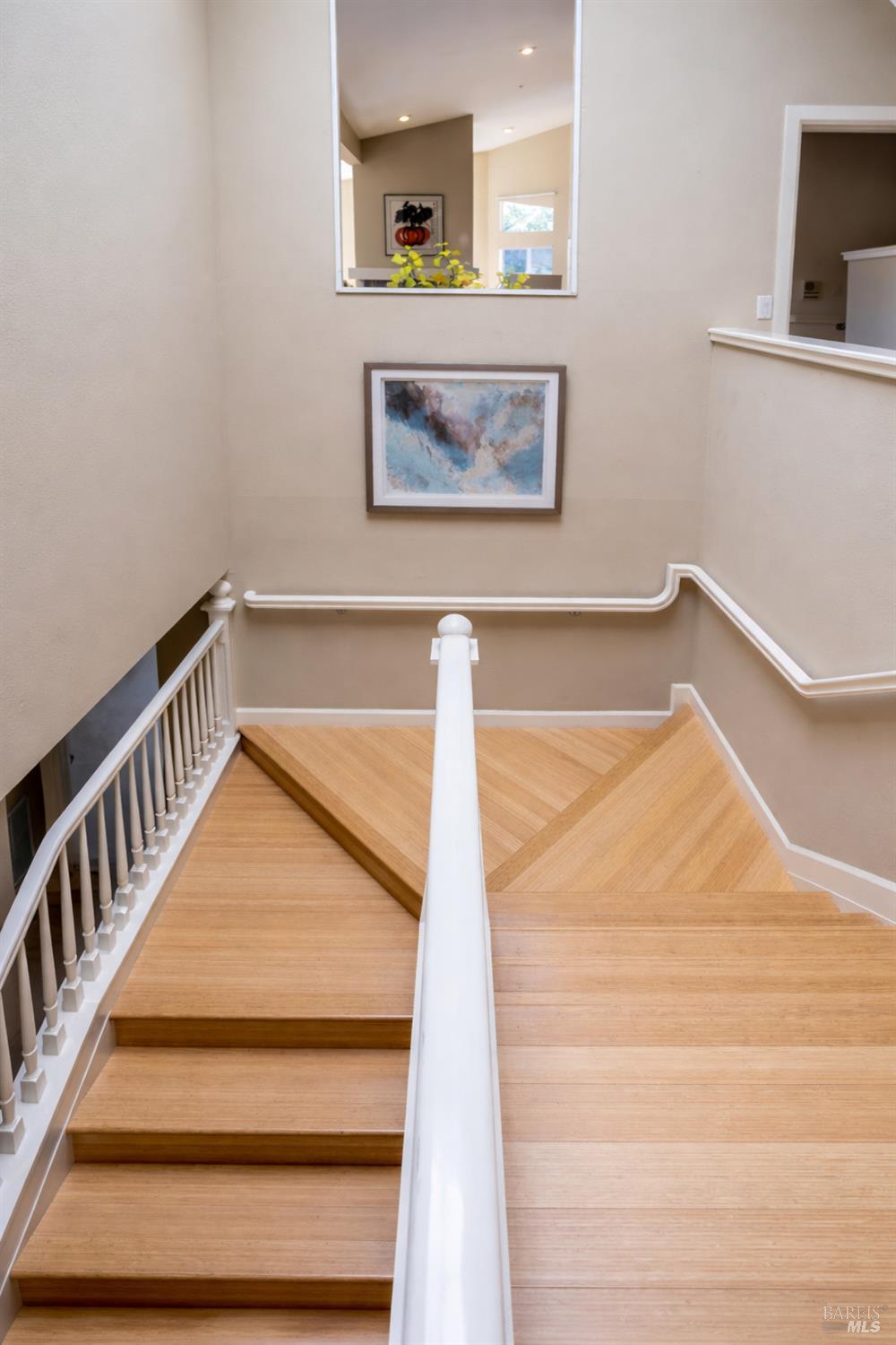 2901 Las Gallinas Avenue