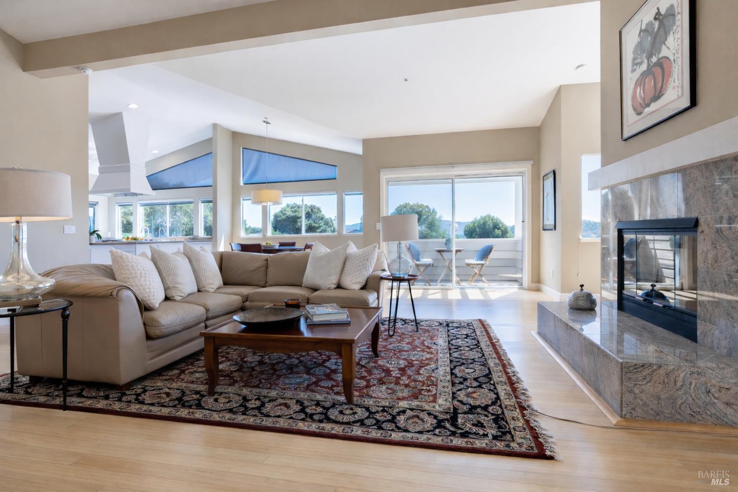 2901 Las Gallinas Avenue