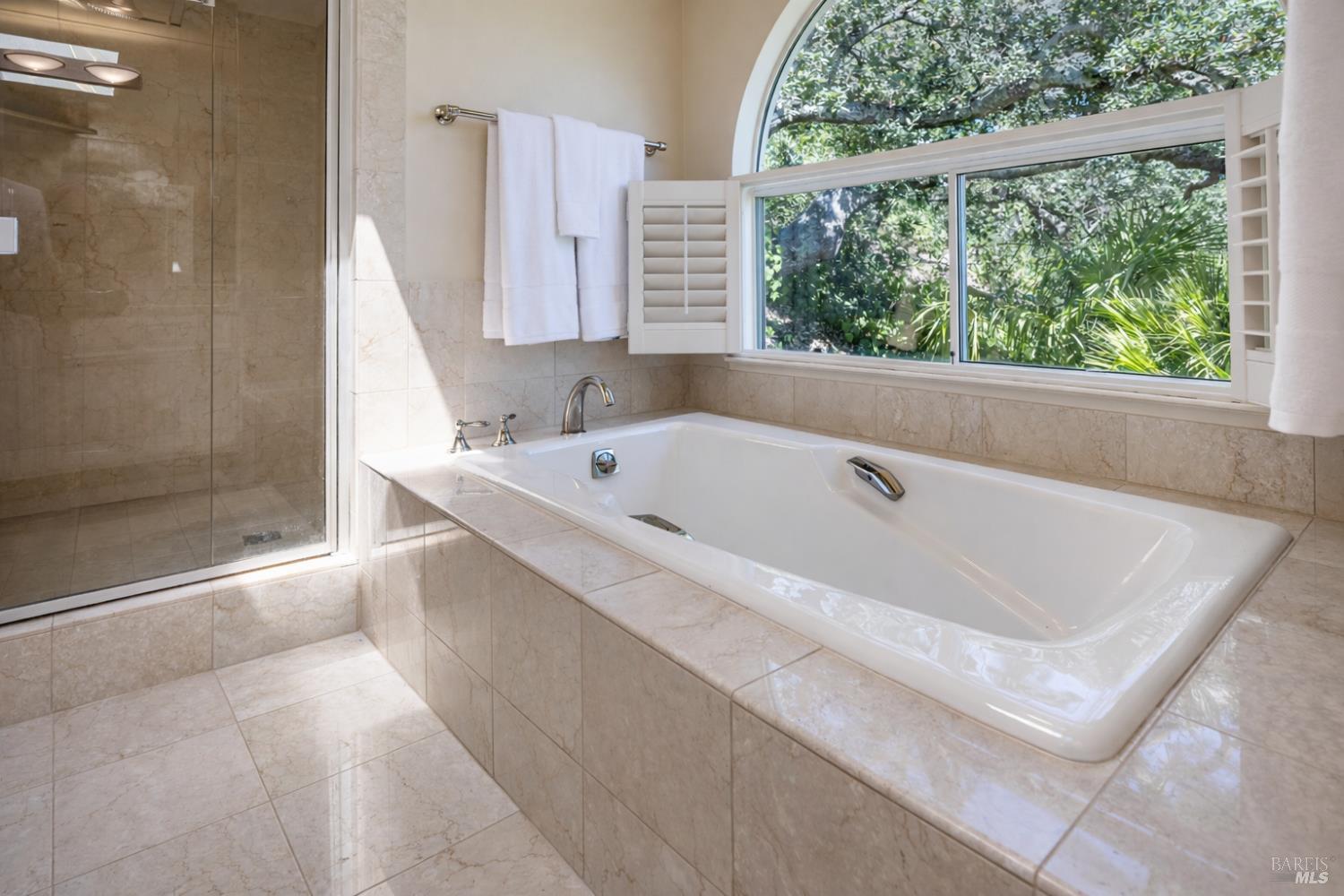 2901 Las Gallinas Avenue