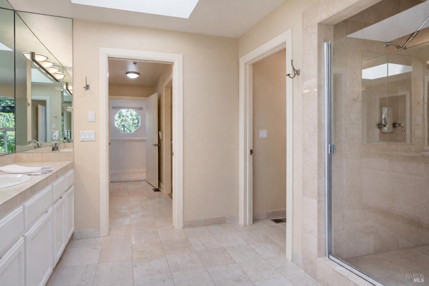 2901 Las Gallinas Avenue