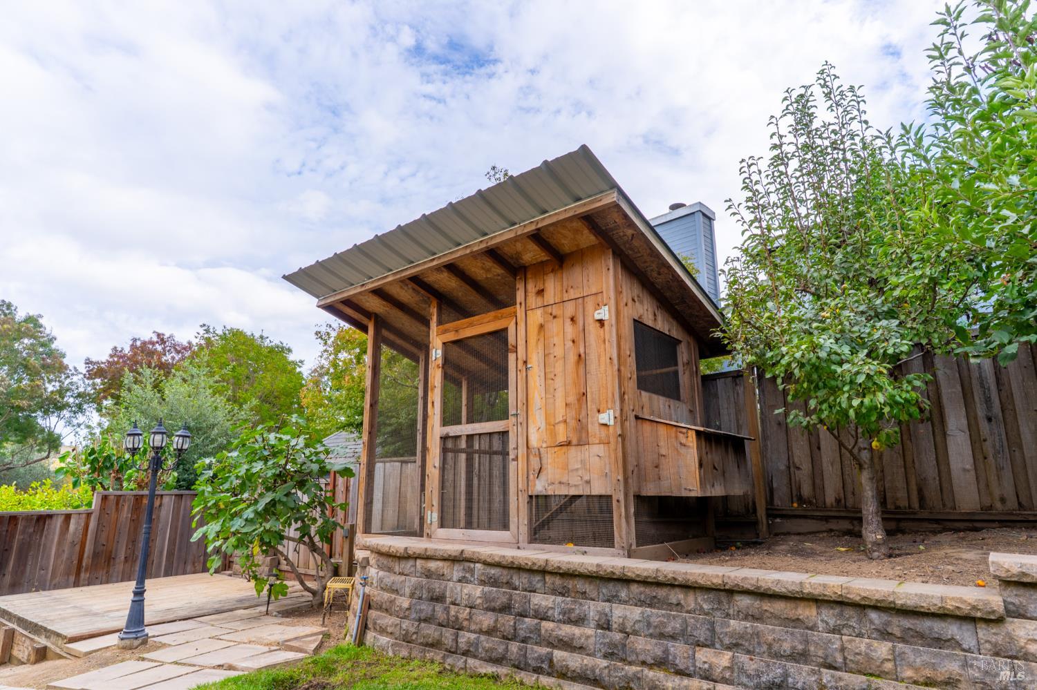 1125 Westview Drive