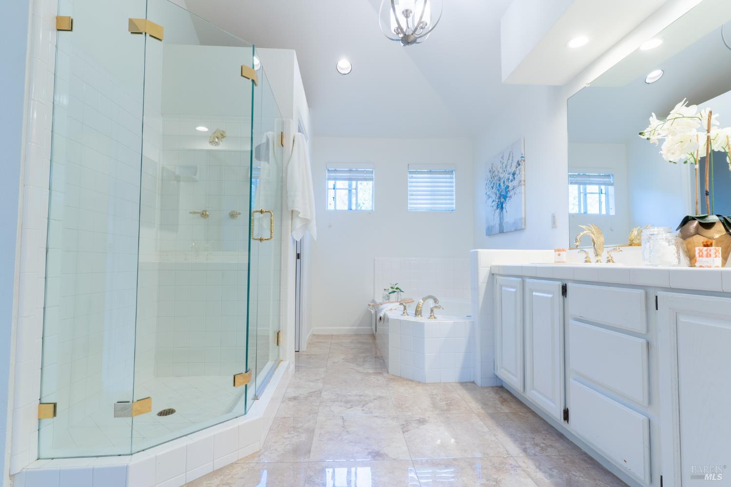 1125 Westview Drive