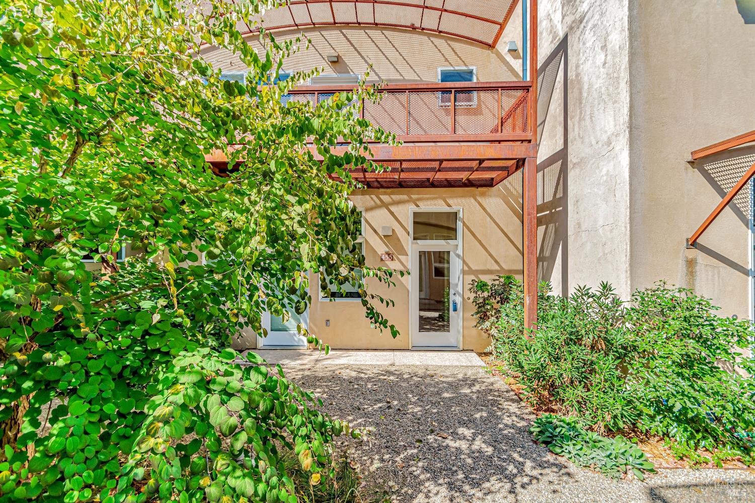 455 Florence Avenue
