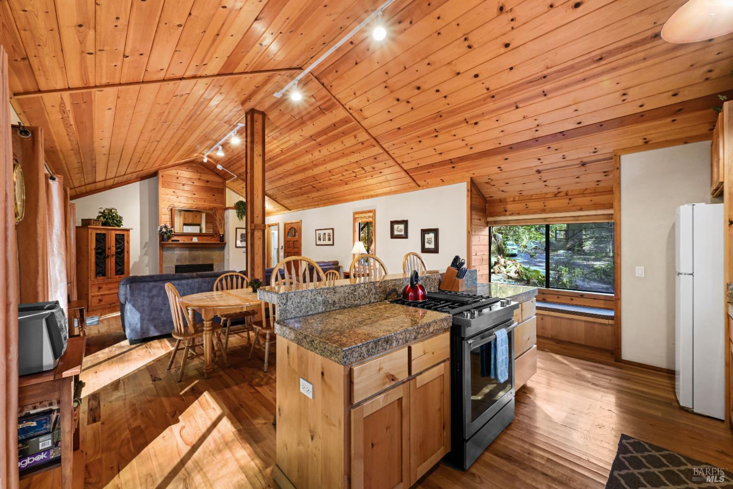 9 Huckleberry Heights