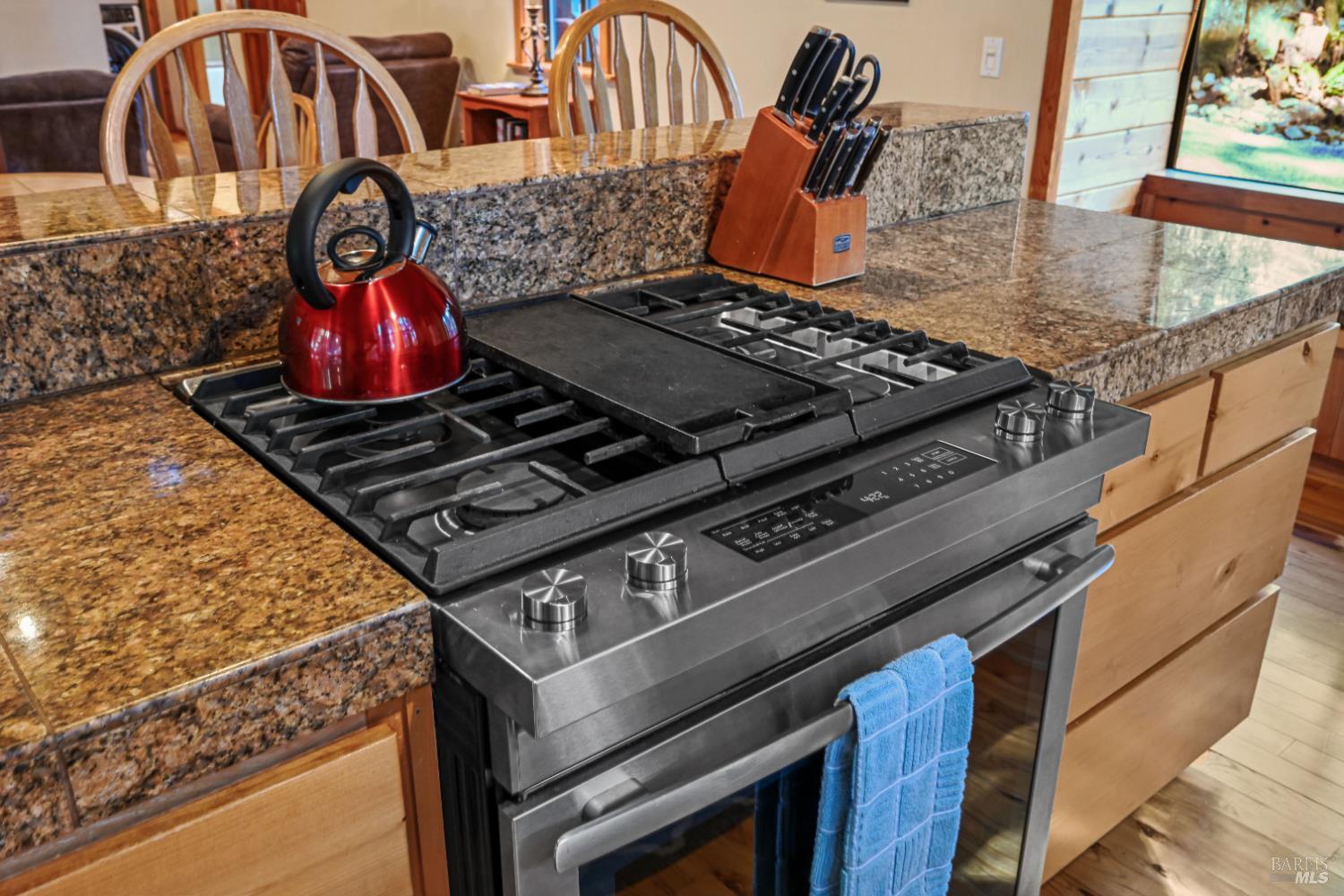 9 Huckleberry Heights