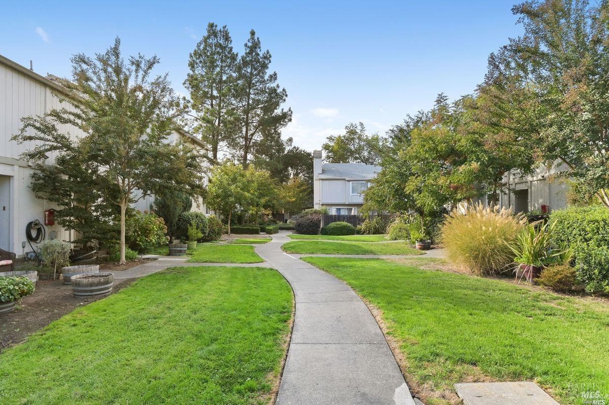 31 Front Street Unit: #E