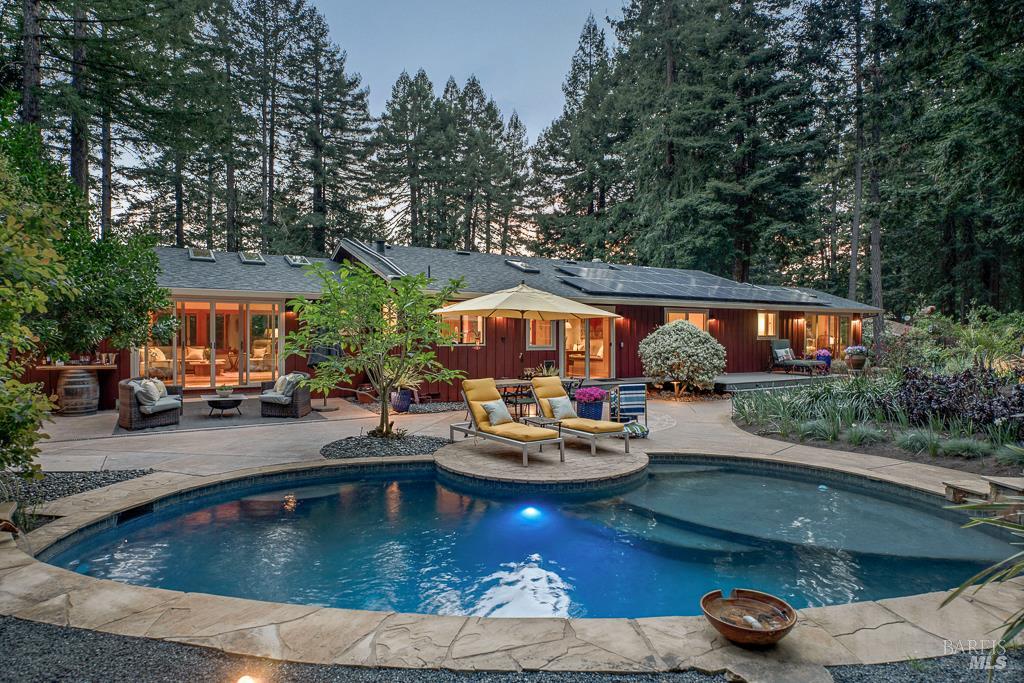 17600 Willow Creek Road