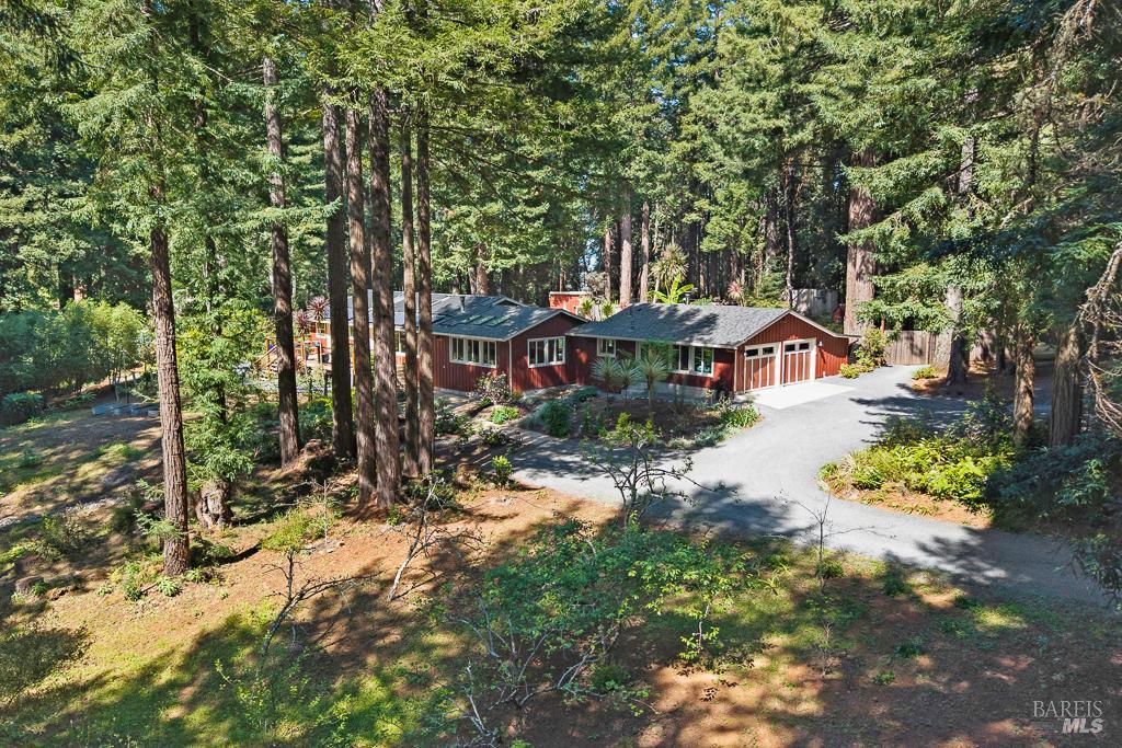 17600 Willow Creek Road