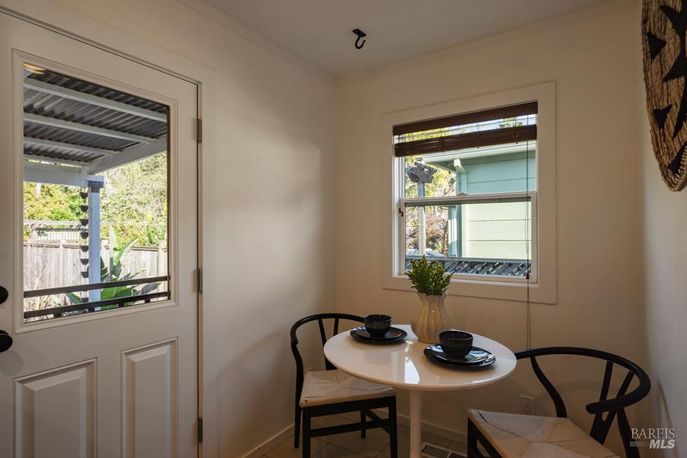 42 Billou Street