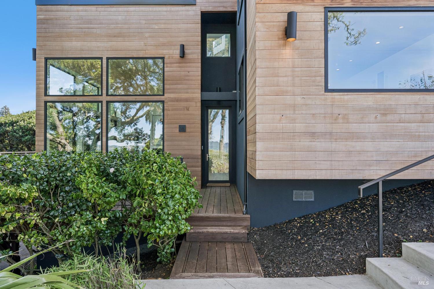 18 Laurel Lane