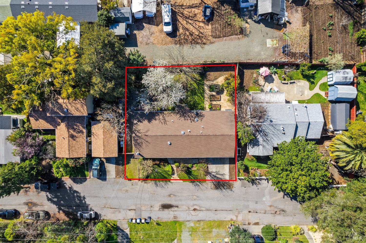 2272 W Park Avenue