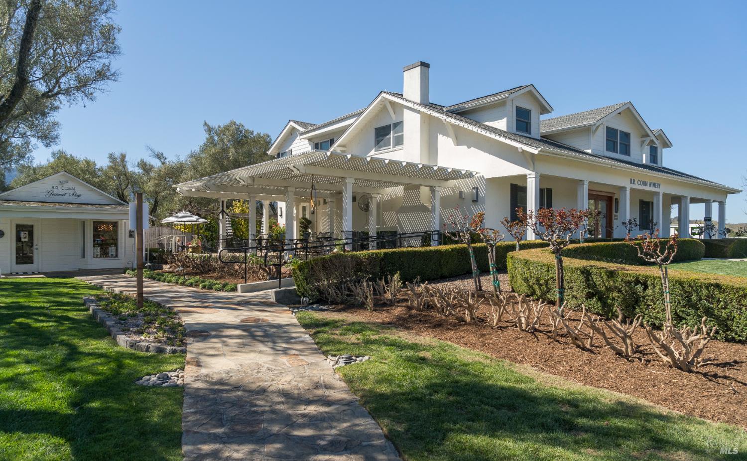 1366 Mission Drive