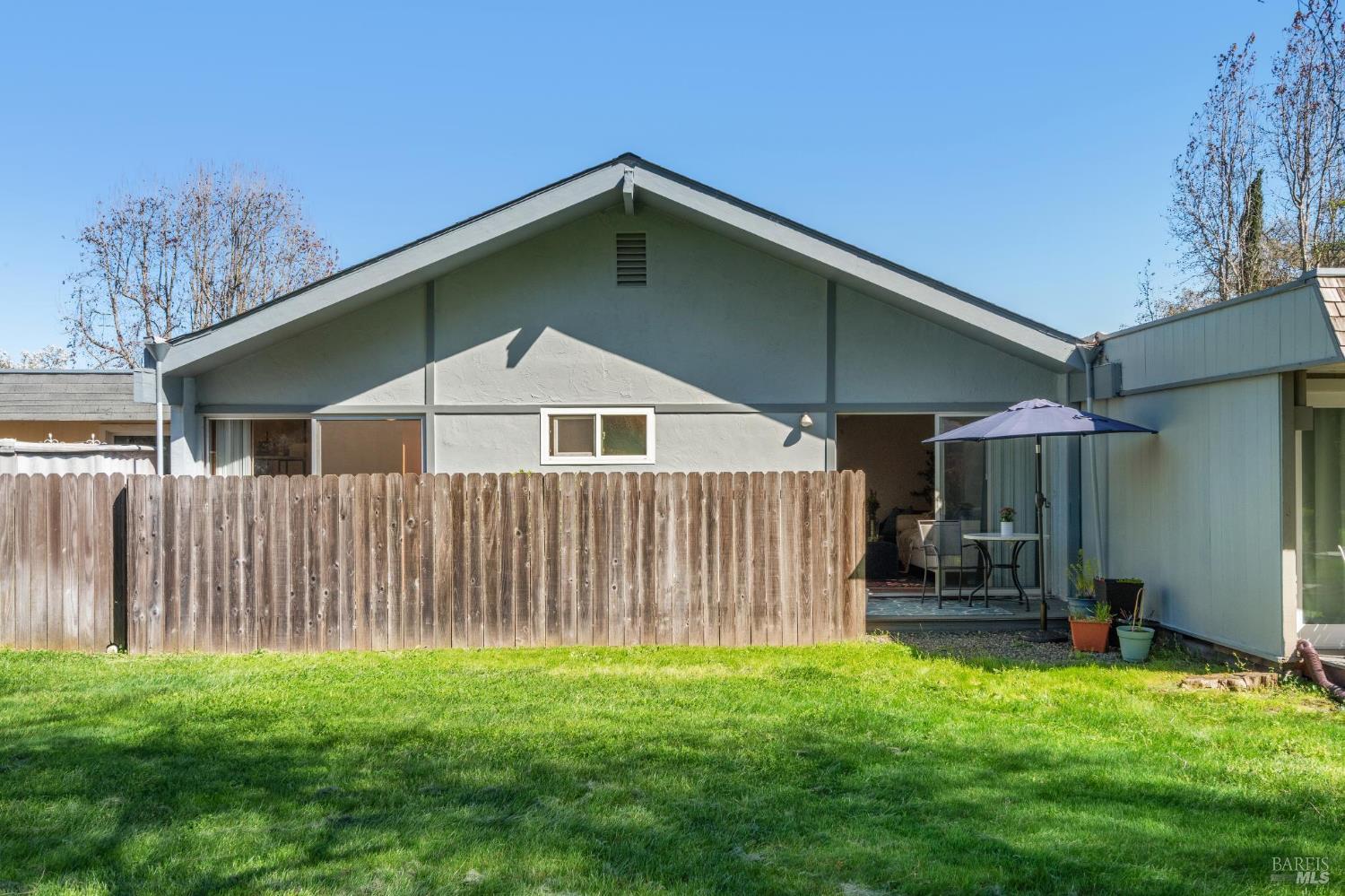 1366 Mission Drive